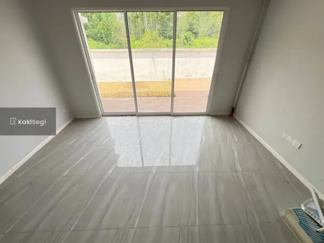"Bungalow Baru Facing Open @ Bukit Mahkota Kajang: Tanah 8,000sqft & Private Pool Menanti Anda!"